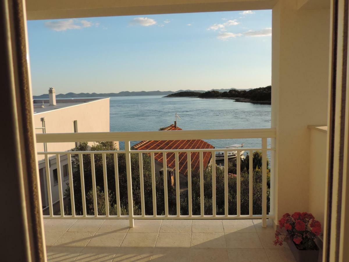 Apartman S Pogledom Ždrelac Exteriör bild